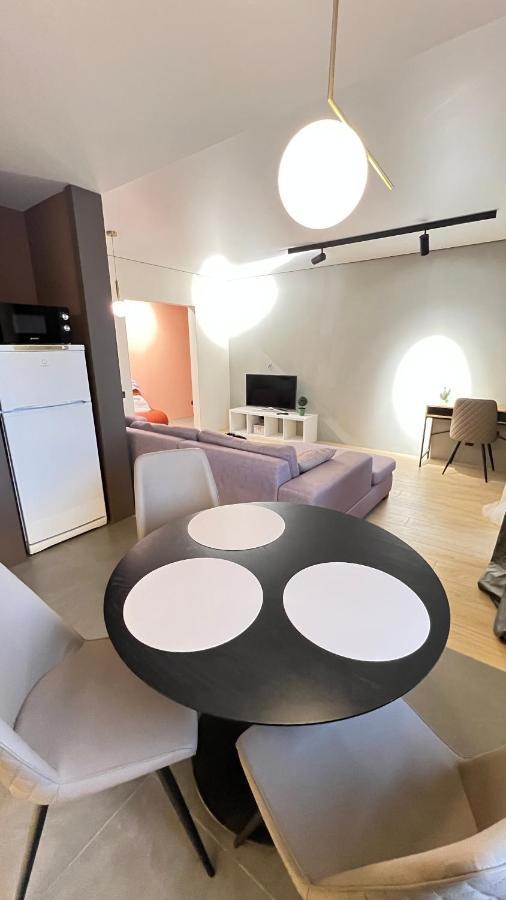 2 Room Modern Apartment View Dnipro Exteriör bild