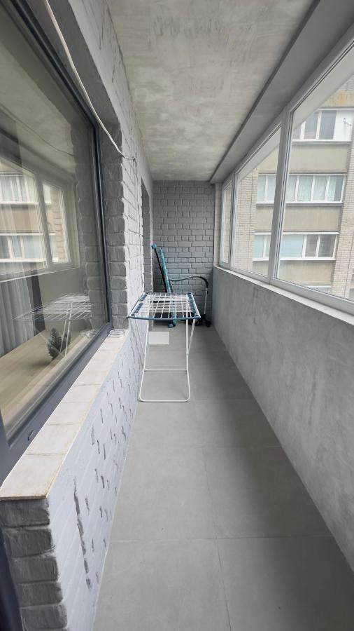 2 Room Modern Apartment View Dnipro Exteriör bild